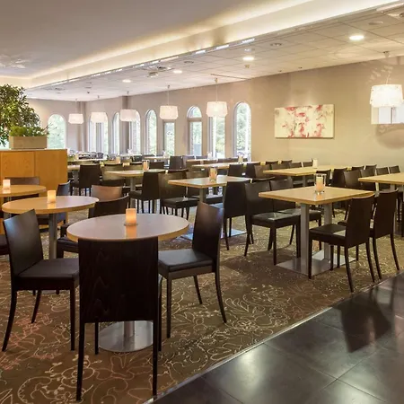 Scandic Hotell 4*